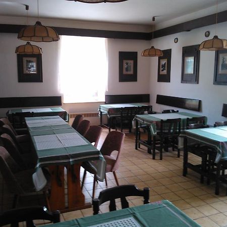 Hotel Hela Pec pod Sněžkou Buitenkant foto
