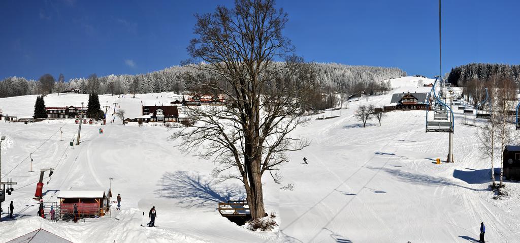 Hotel Hela Pec pod Sněžkou Buitenkant foto