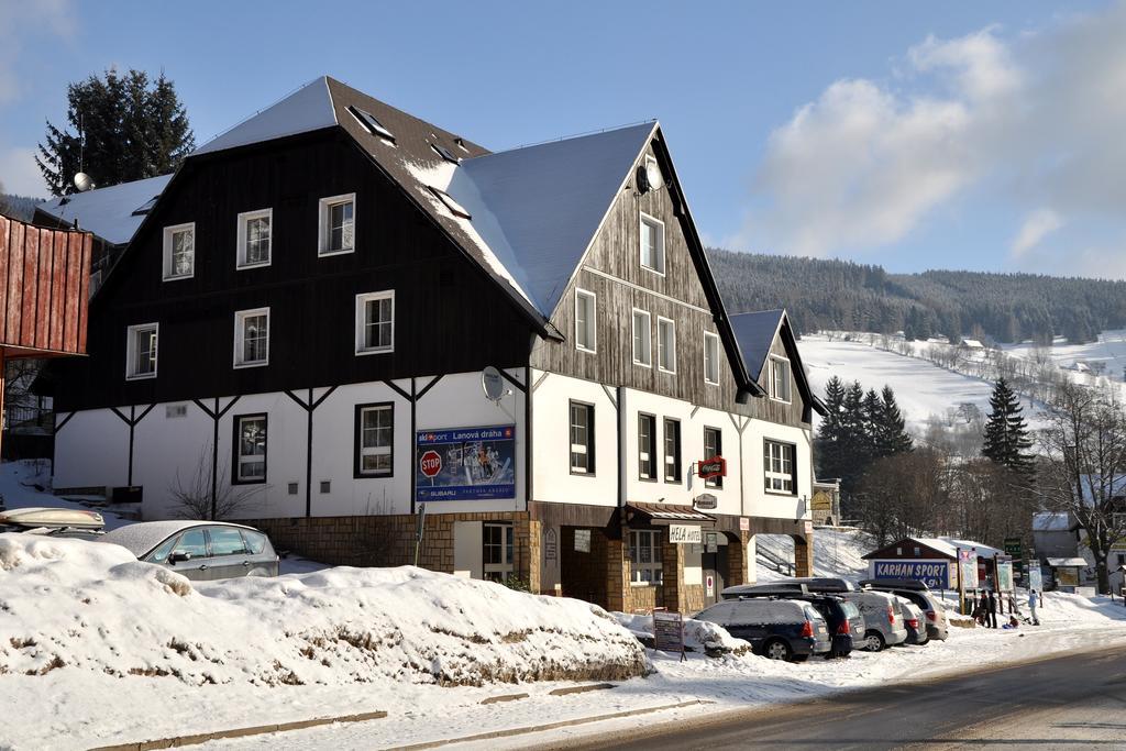 Hotel Hela Pec pod Sněžkou Buitenkant foto