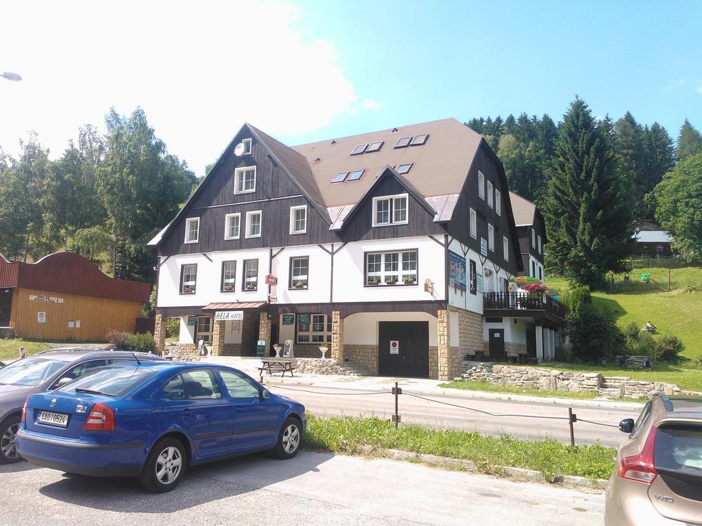 Hotel Hela Pec pod Sněžkou Buitenkant foto